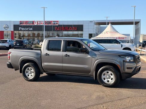 Certified 2022 Nissan Frontier S w/ Technology Package RWD image 6