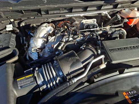Used 2024 GMC Sierra 3500 AT4 w/ AT4 Preferred Package AWD/4WD image 28