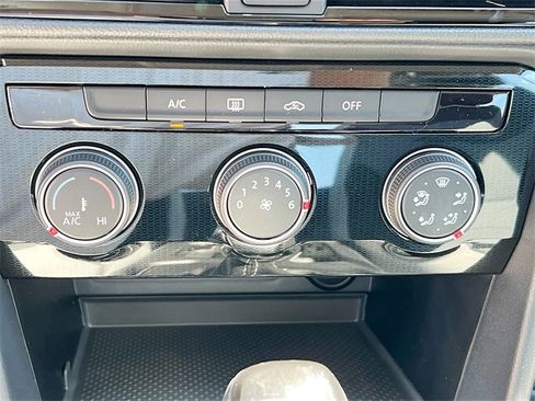 New 2025 Volkswagen Taos S image 15