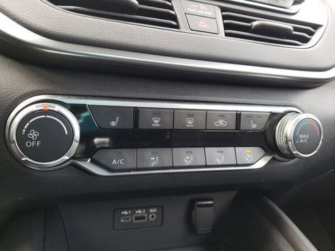 Used 2020 Nissan Altima 2.0 SR image 23