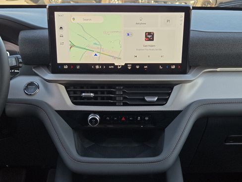 New 2026 Ford Explorer Active image 17