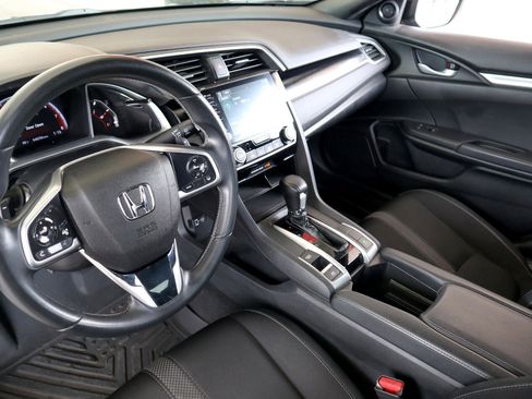 Used 2020 Honda Civic Sport image 35