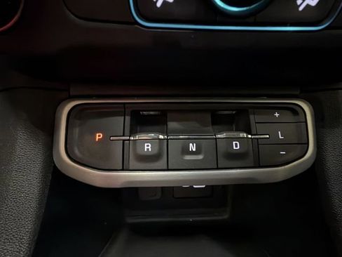 Certified 2022 GMC Acadia SLE w/ Driver Convenience Package AWD/4WD image 20