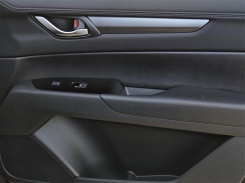 New 2025 MAZDA CX-5 AWD 2.5 S w/ Preferred Package image 6