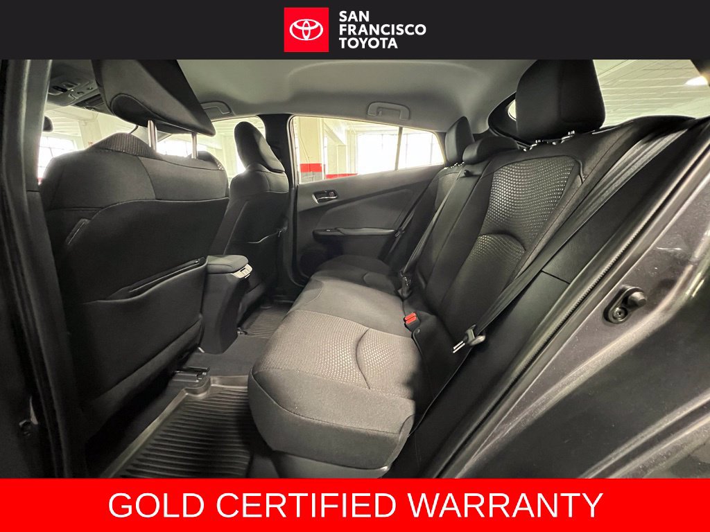 Certified 2022 Toyota Prius LE FWD image 13