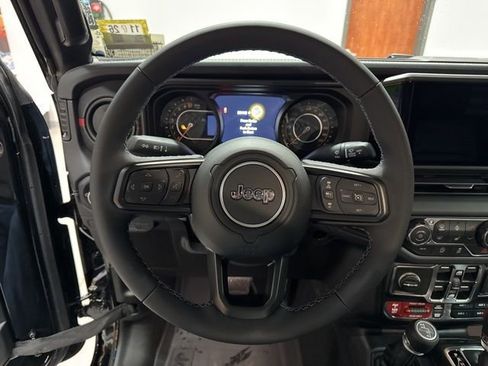 New 2026 Jeep Gladiator Rubicon AWD/4WD image 27