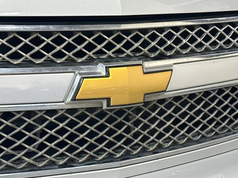 Used 2013 Chevrolet Avalanche LT w/ Suspension Package, Off-Road AWD/4WD image 41