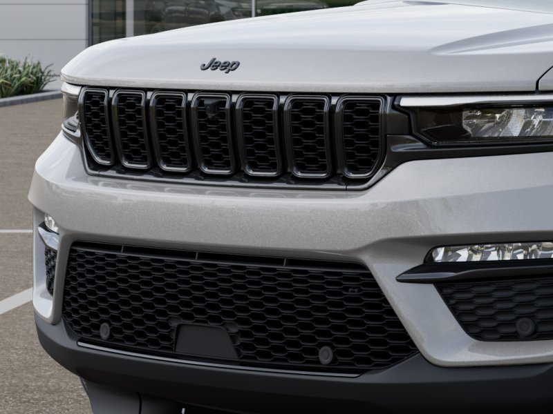 New 2025 Jeep Grand Cherokee Limited w/ Luxury Tech Group II AWD/4WD image 12