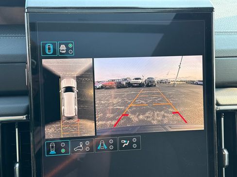 New 2026 GMC Yukon Denali w/ Sun & Power Step Package AWD/4WD image 22