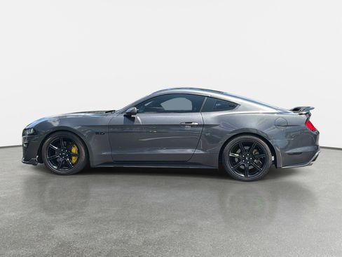 Used 2019 Ford Mustang GT w/ Black Accent Package RWD image 6