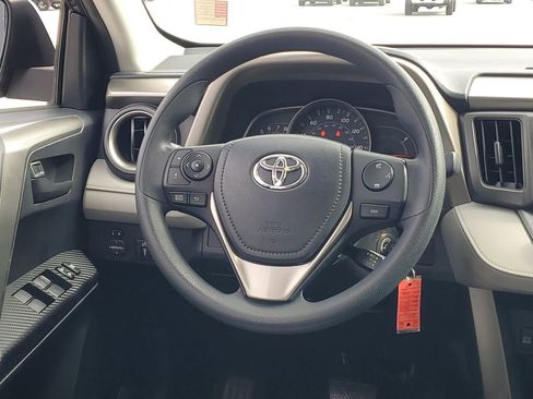 Used 2014 Toyota RAV4 LE image 25
