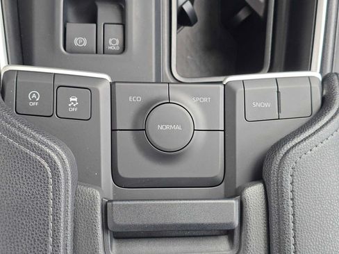 Certified 2026 Toyota Grand Highlander FWD image 35