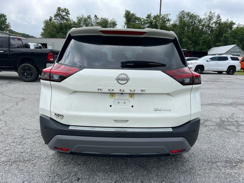 Used 2023 Nissan Rogue SV w/ SV Premium B Package AWD/4WD image 4