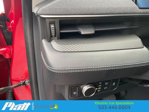 Used 2021 Ford Mustang Mach-E Premium image 28