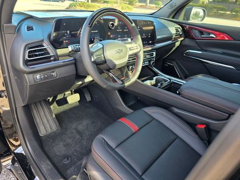 New 2026 Chevrolet Traverse RS image 10