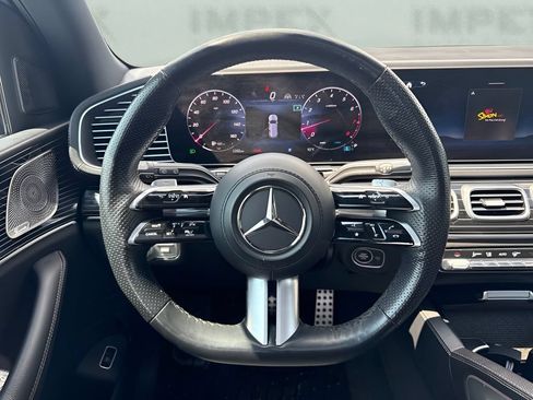 Used 2024 Mercedes-Benz GLS 450 4MATIC image 15