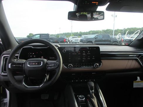 New 2026 GMC Canyon AT4 w/ Technology Plus Package AWD/4WD image 16