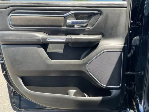 Used 2023 RAM 1500 Laramie AWD/4WD image 23