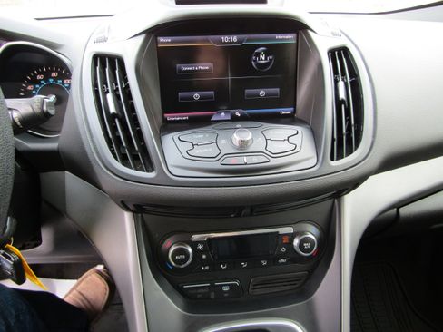 Used 2014 Ford Escape SE w/ Equipment Group 201A image 23