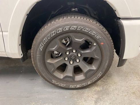 New 2026 RAM 1500 Big Horn AWD/4WD image 30