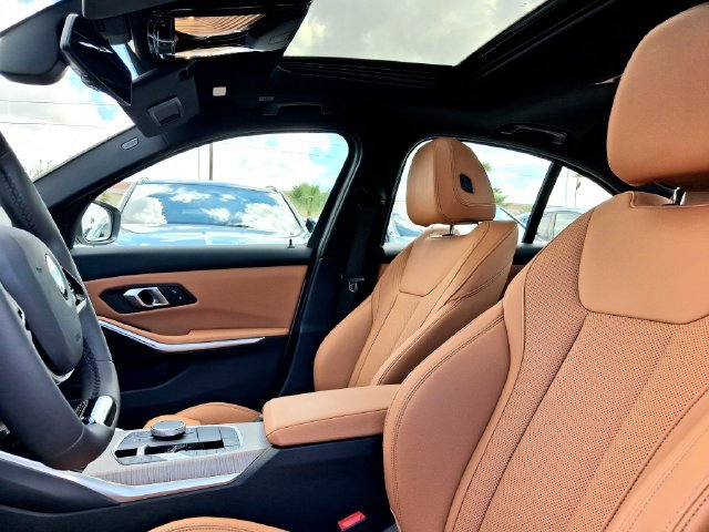 New 2026 BMW 330i Sedan w/ Premium Package RWD image 11
