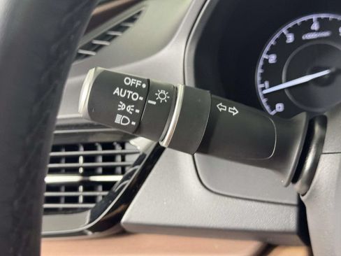 Used 2023 Acura RDX AWD w/ Technology Package image 21