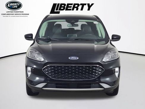 Certified 2022 Ford Escape Titanium w/ Class II Trailer Tow Package AWD/4WD image 10