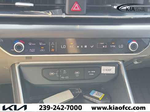 New 2026 Kia Carnival FWD image 28