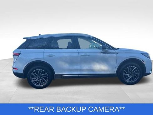 Used 2021 Lincoln Corsair Standard w/ Equipment Group 101A image 6