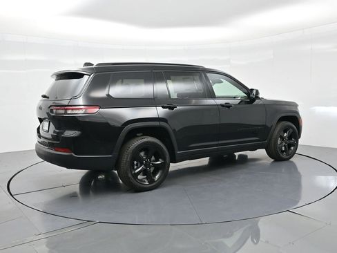 New 2025 Jeep Grand Cherokee L Limited w/ Black Appearance Package image 7