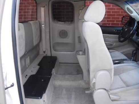 Used 2005 Toyota Tacoma 4x4 Access Cab image 15