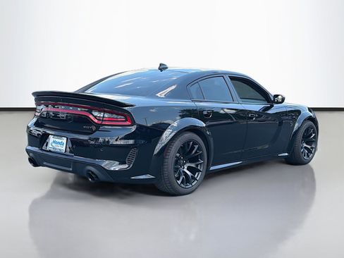 Used 2023 Dodge Charger SRT Hellcat w/ Harman/Kardon Audio Group RWD image 5