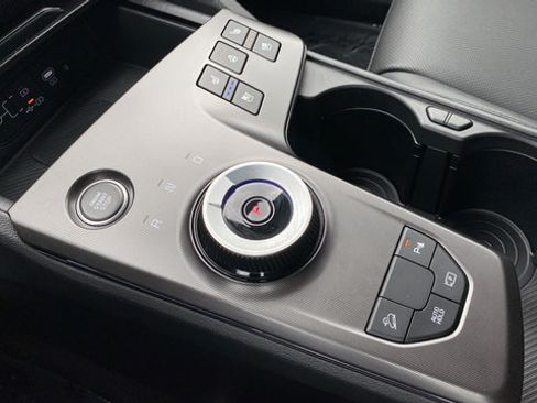 Certified 2026 Kia Sportage SX Prestige AWD/4WD image 19