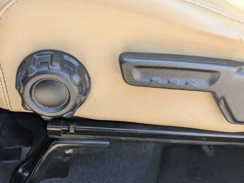 Used 2018 Jeep Wrangler Unlimited Rubicon image 15