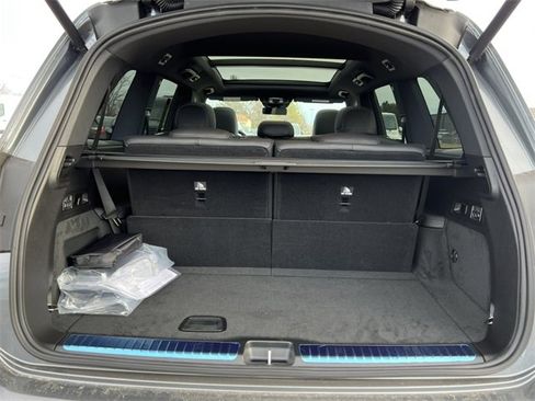 Used 2025 Mercedes-Benz GLS 450 4MATIC image 41