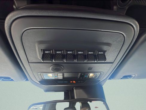 Used 2023 Ford Bronco Wildtrak AWD/4WD image 18