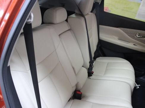 Used 2021 Nissan Murano SL AWD/4WD image 11