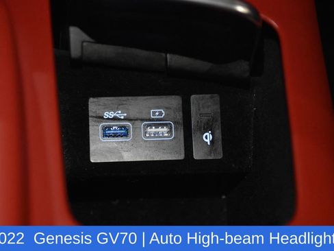Used 2022 Genesis GV70 3.5T Sport image 21
