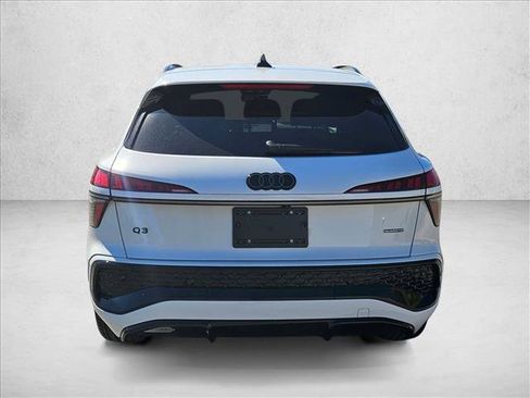 New 2026 Audi Q3 quattro 2.0T AWD/4WD image 8