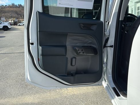 Used 2025 Ford Maverick Lobo image 26