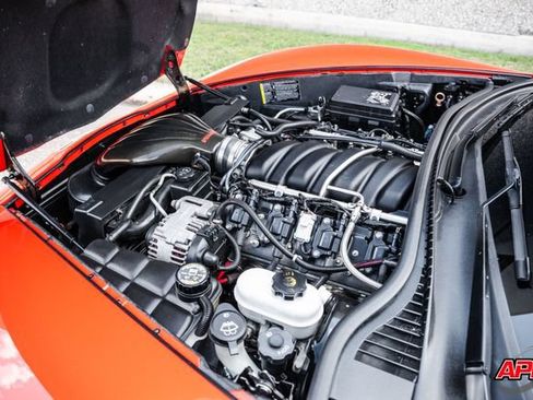 Used 2011 Chevrolet Corvette Z06 w/ Z06 Carbon Fiber Package RWD image 71