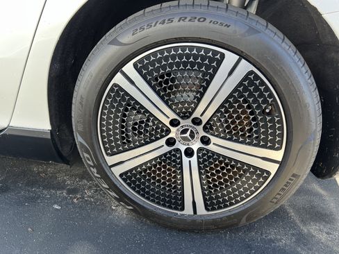 Used 2022 Mercedes-Benz EQS 450+ Sedan image 13