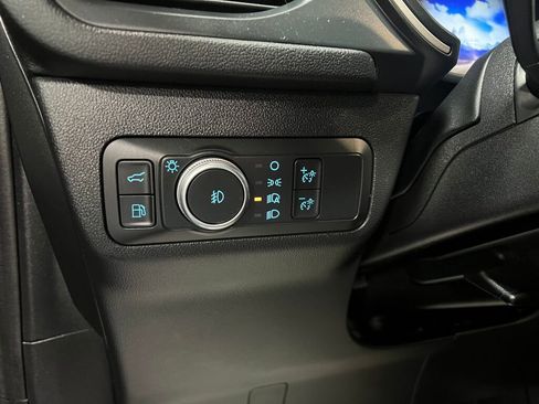 Used 2022 Ford Escape SEL image 13