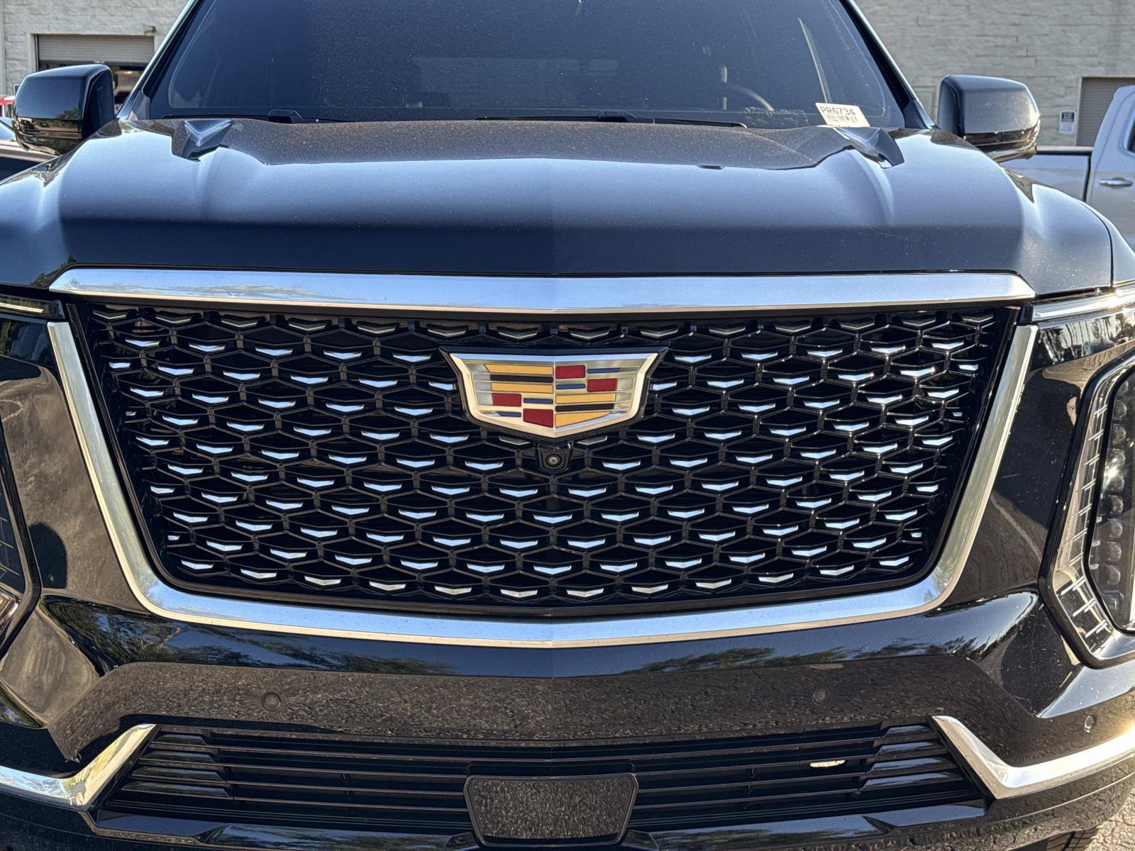 Certified 2026 Cadillac Escalade Luxury AWD/4WD image 8