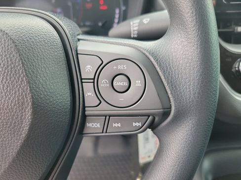 Used 2026 Toyota Corolla LE FWD image 20