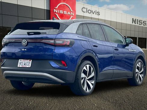Used 2022 Volkswagen ID.4 Pro S image 3