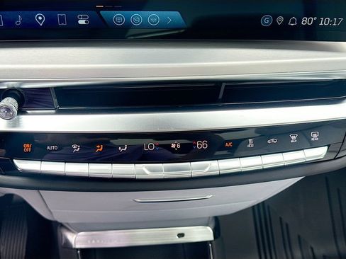 New 2025 Cadillac Lyriq Luxury image 15