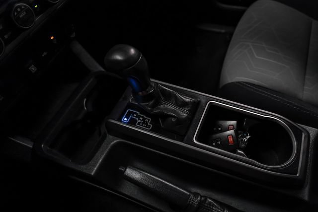 Used 2021 Toyota Tacoma TRD Sport AWD/4WD image 29