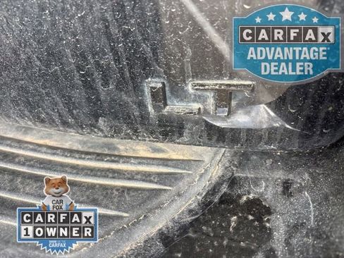 Used 2022 Chevrolet Tahoe LT image 8