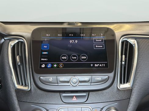 Used 2019 Chevrolet Malibu LT w/ Driver Confidence Package image 25